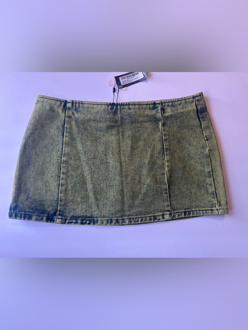 PrettyLittleThing Green Tint Vintage Wash Low Rise Mini Denim Skirt- NWT- US 8